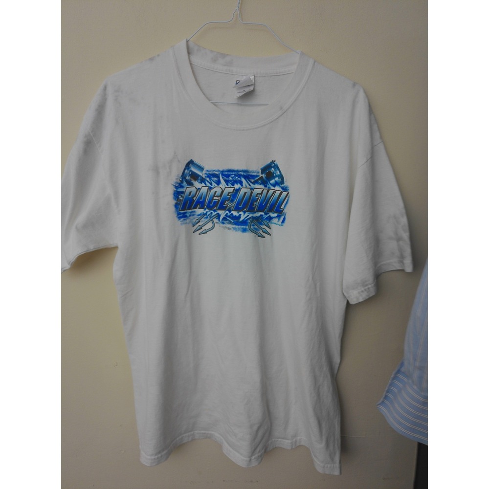 Gildan Race Devil T-Shirt Mens XL White Good Racing Graphic Streetwear Tee